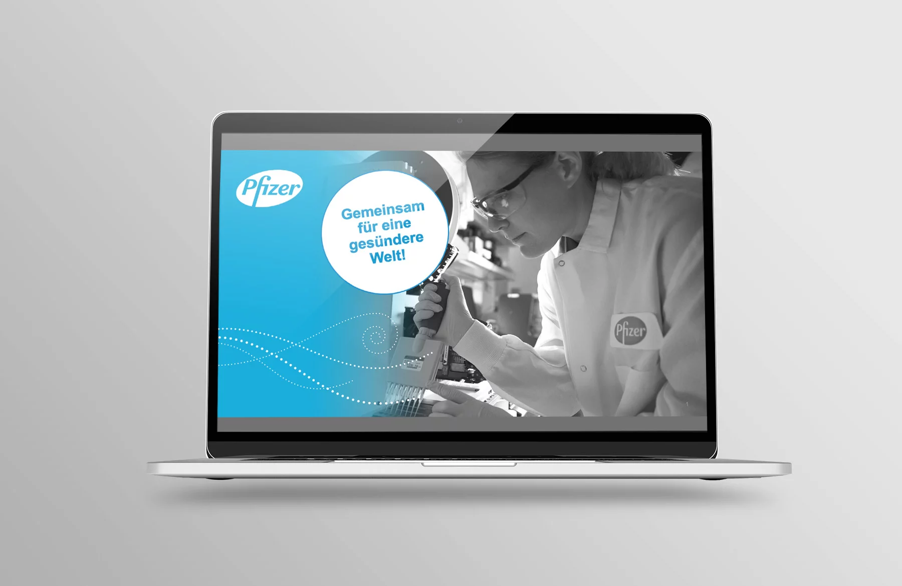 Präsentationsdesign Pfizer 2017 Trenn-Folie 1