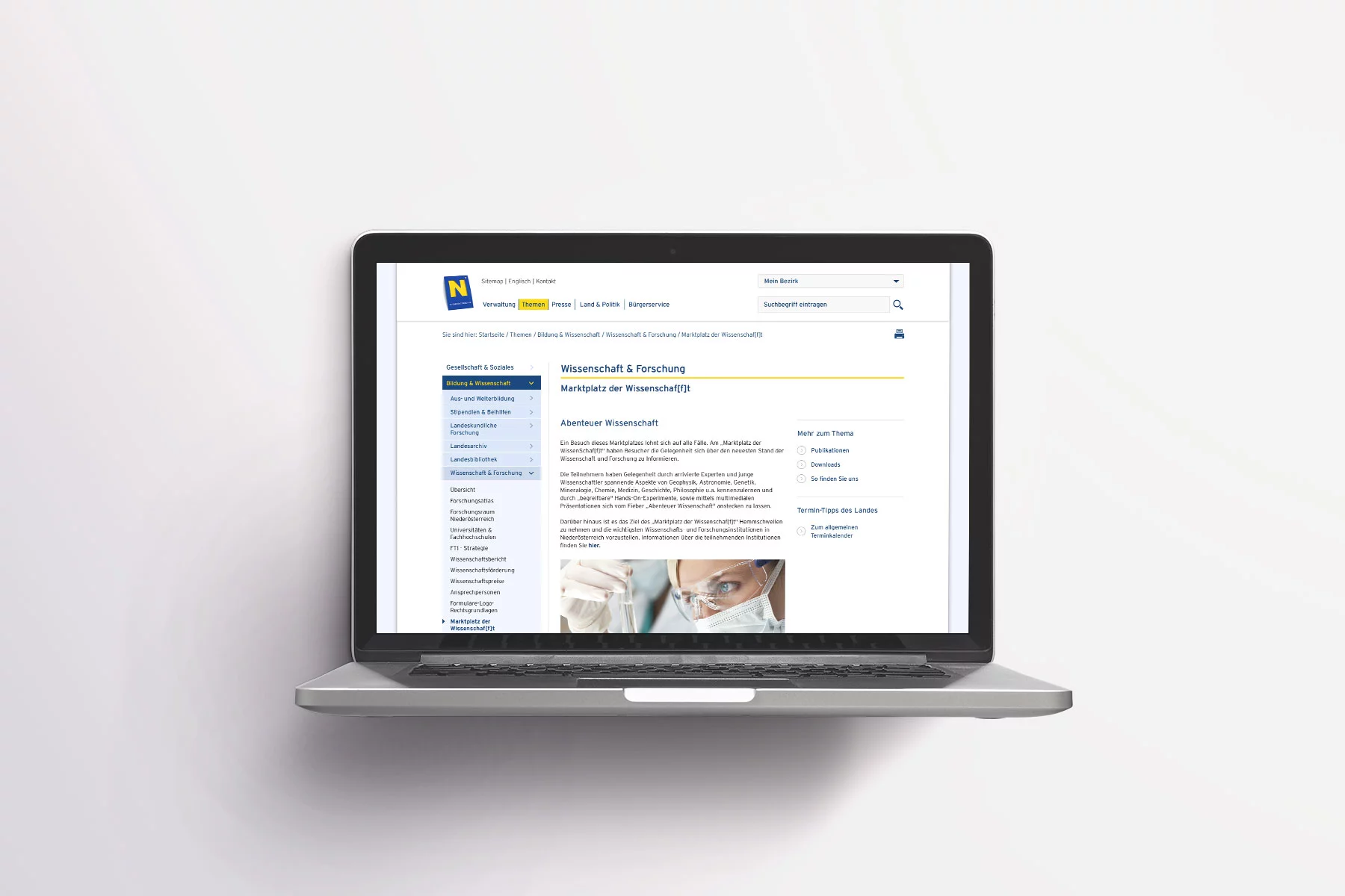 Montage Laptop Ansicht Innenseite Redesign 2017